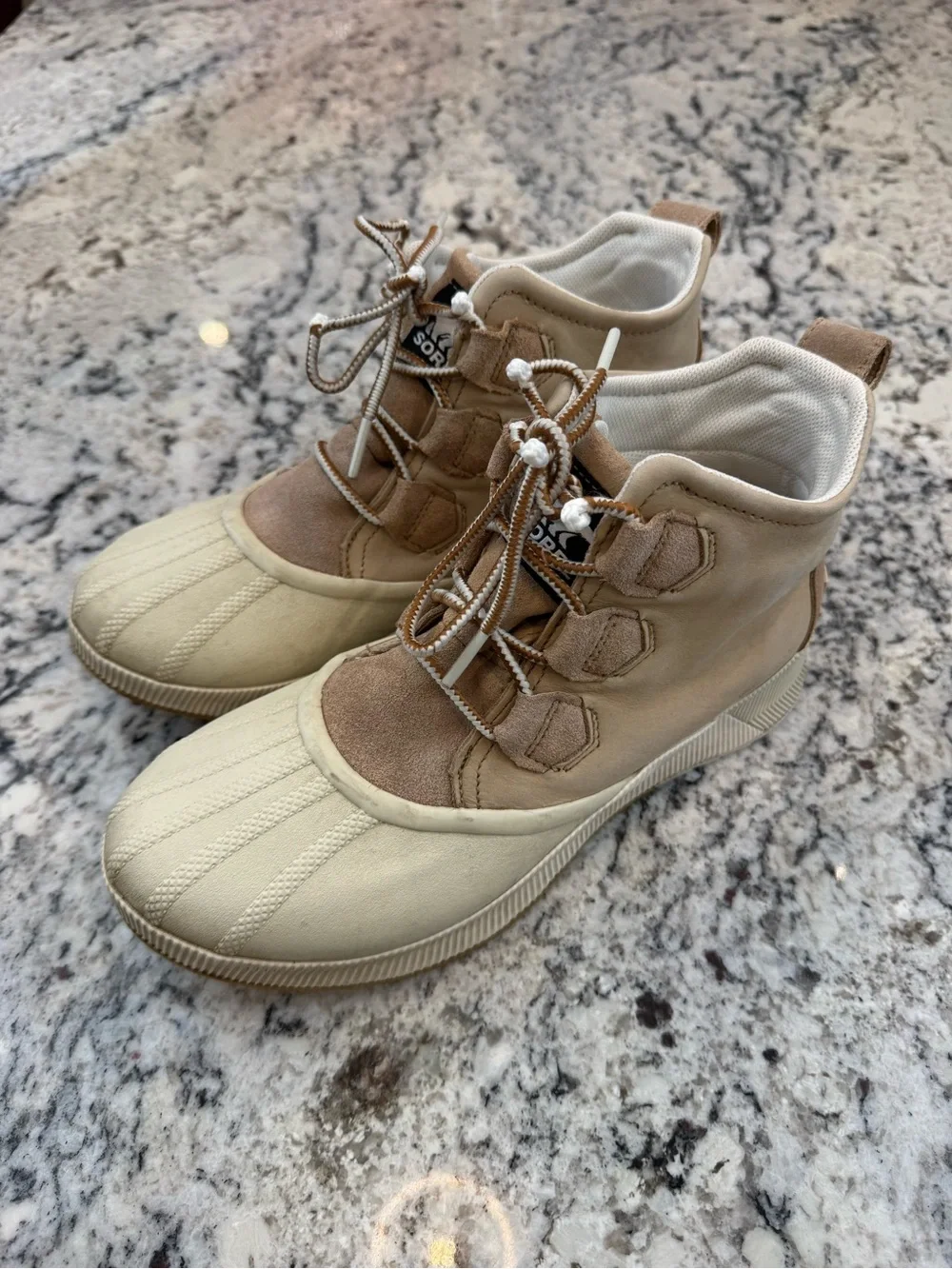 Sorel Out N About Plus Waterproof Duck Boots Tan Cream 9.5